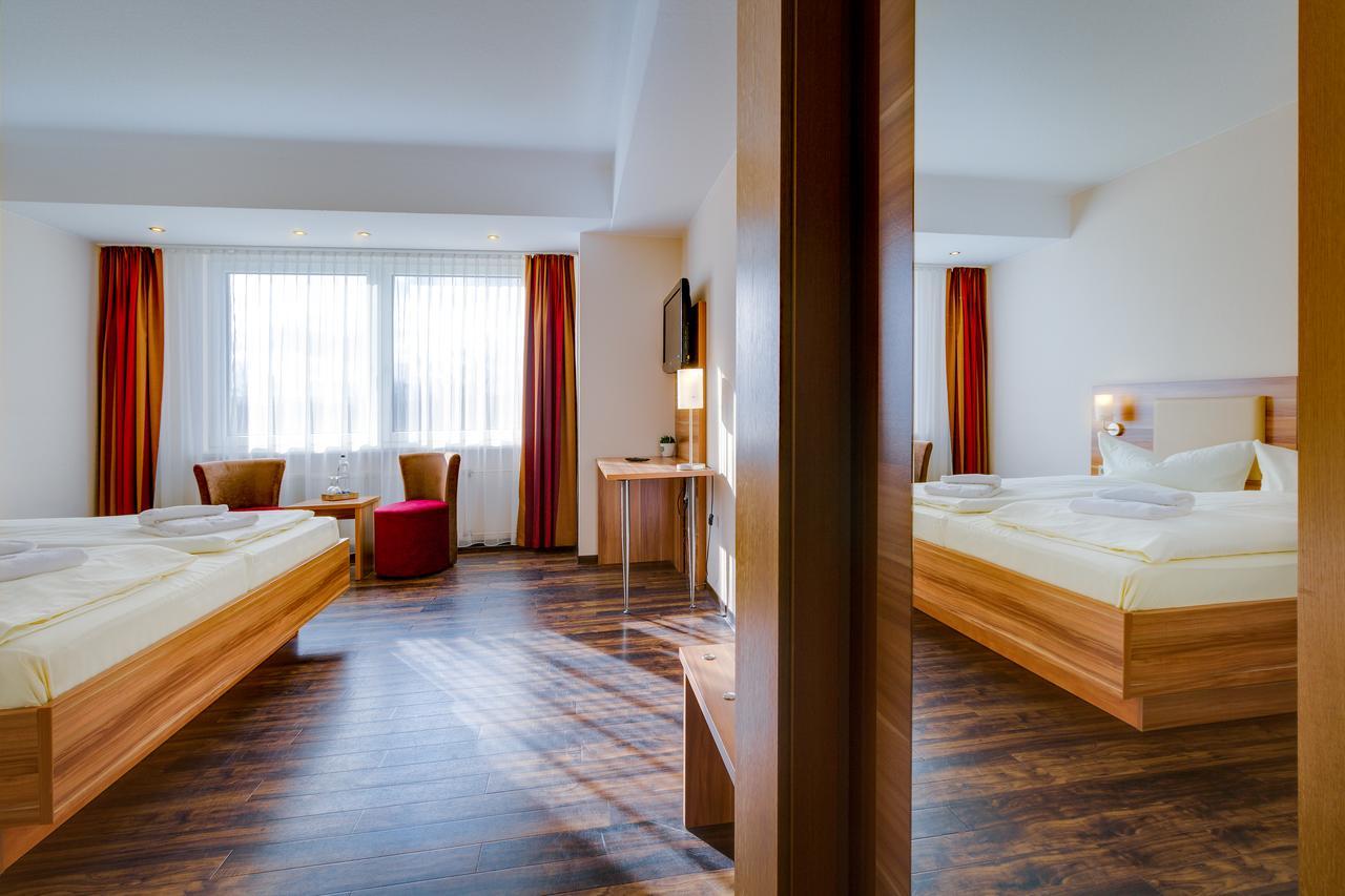 Ferien Hotel Rennsteigblick Friedrichroda Exterior foto